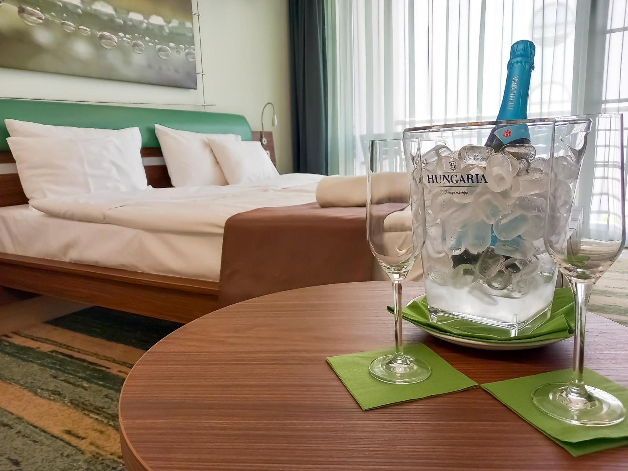Vital Hotel Nautis Gárdony المظهر الخارجي الصورة